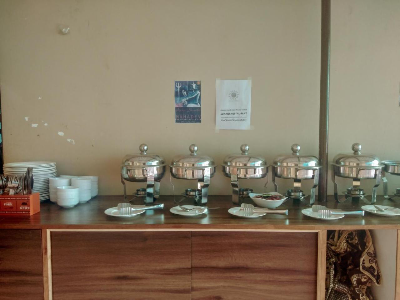 Dwivedi Hotels Hotel Elena Варанасі Екстер'єр фото